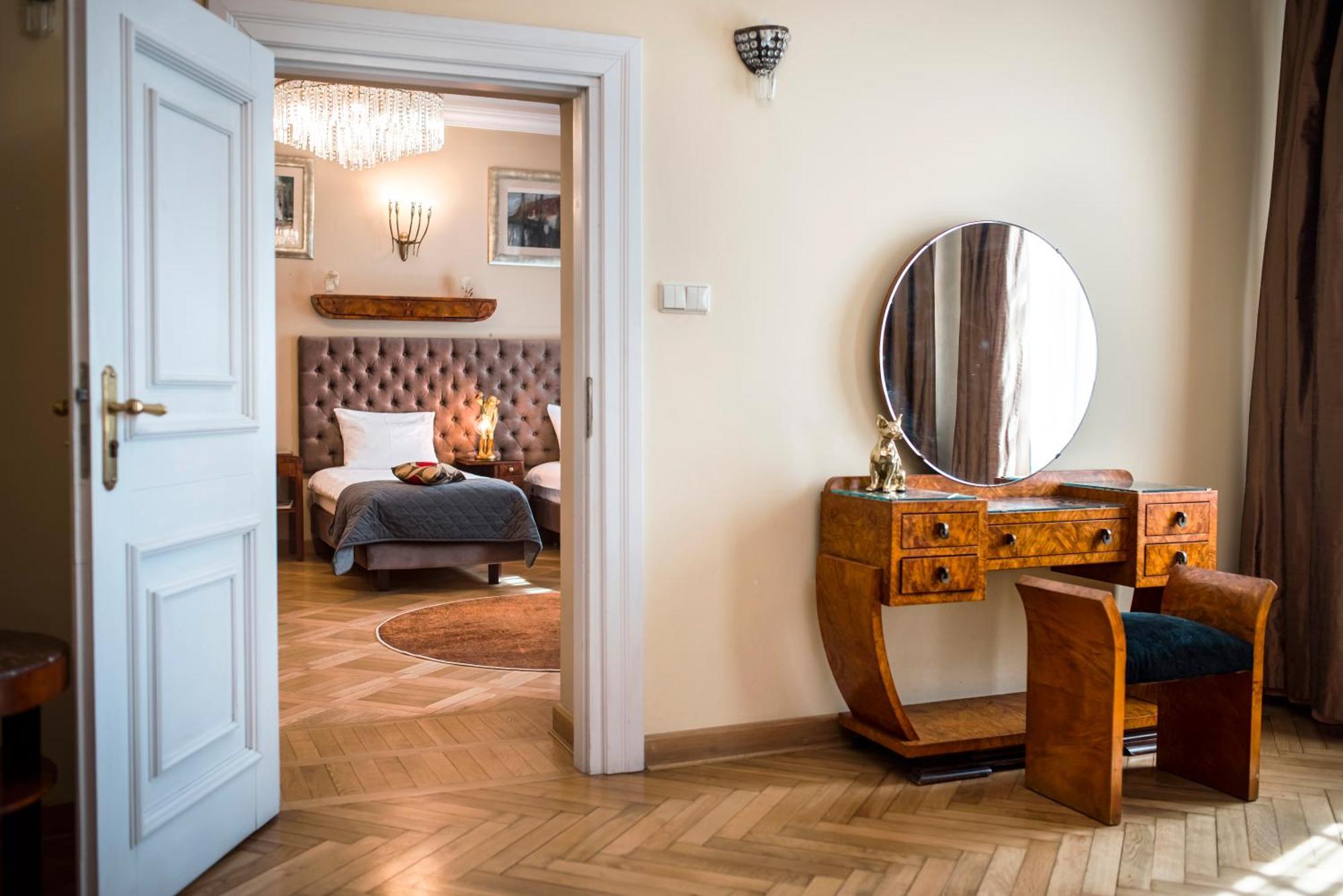 Apartamenty Kamienica Muzykow Old Town Люблин Екстериор снимка
